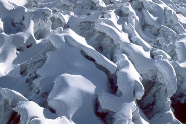 Snow structures